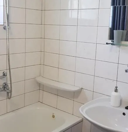 Daniela Guest house *